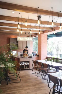 All Nite & Day Kebon Jeruk Dining Photos