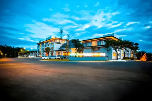 Harris Hotel & Conventions Malang Eksterior Photos