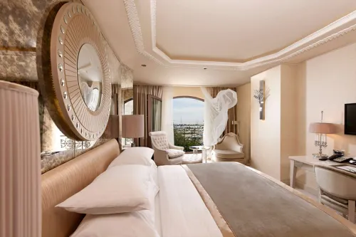 Wyndham Grand Istanbul Kalamış Marina Hotel Photos