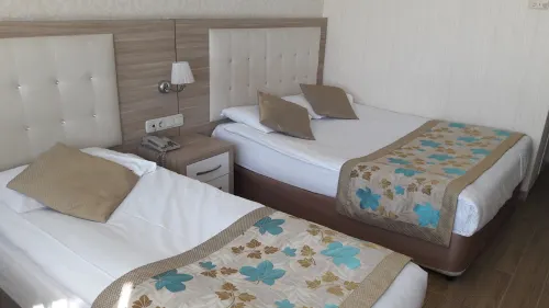 Cender Hotel Huoneet Photos