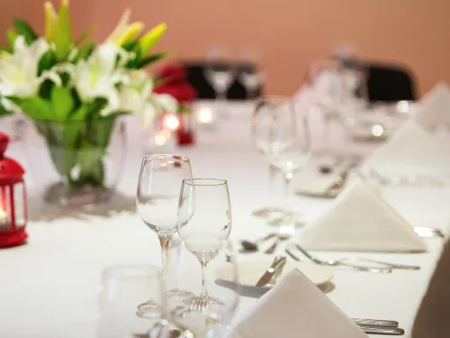 Grand Hotel Melbourne Business Facilities Photos