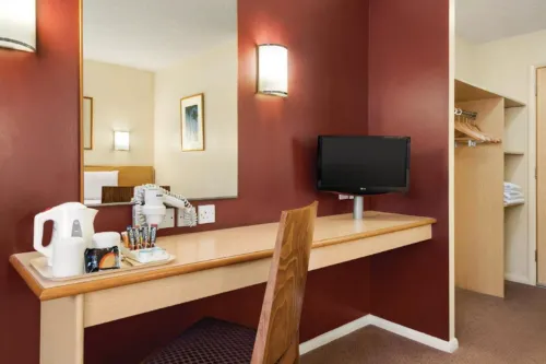 Days Inn by Wyndham Warwick South M40 الغرف Photos