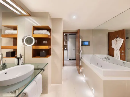 Sofitel Queenstown - Hotel & Spa Rooms Photos