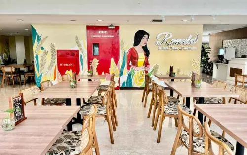 Cordela Hotel Senen Makanan Photos