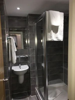 Queens Park Hotel Photos