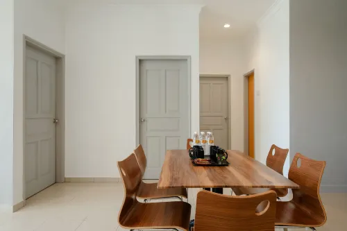 Golden View Serviced Apartments Photos