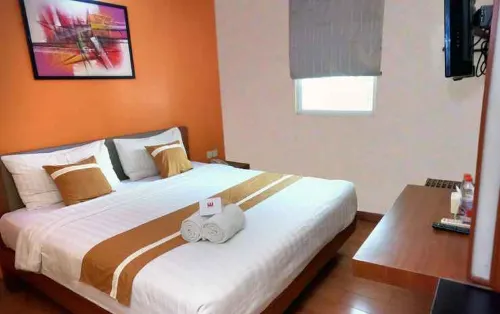 World Hotel Jakarta - Bandengan Photos