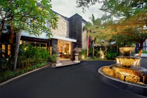 The Radiant Hotel Area Publik Photos