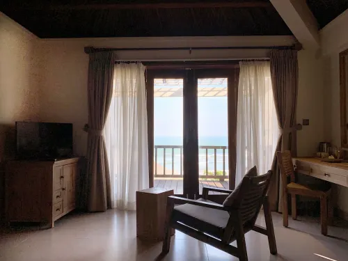 Crown Retreat Quy Nhơn Photos