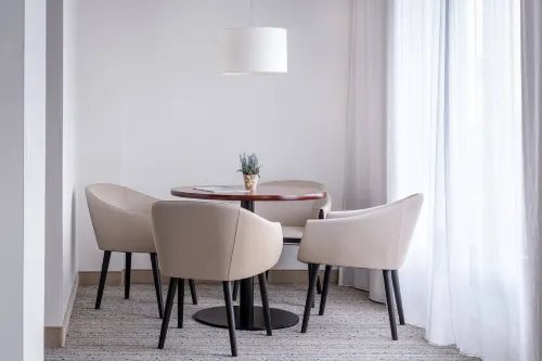Courtyard by Marriott Munich City Center Rooms Photos
