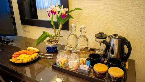 Lokal Phuket "Former K-Hotel" Photos