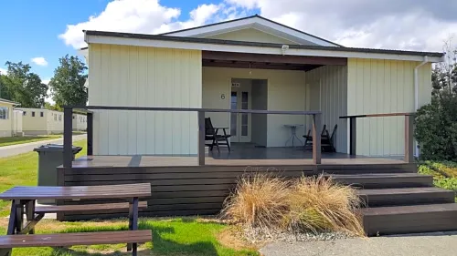 High Country Motel & Backpackers Exterior Photos