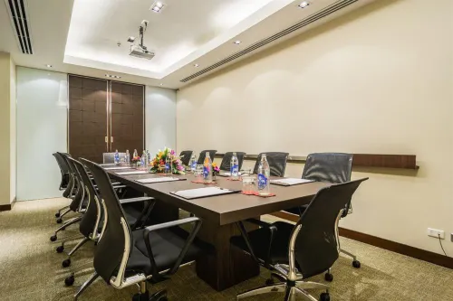 BelAire Bangkok Sukhumvit Business Facilities Photos