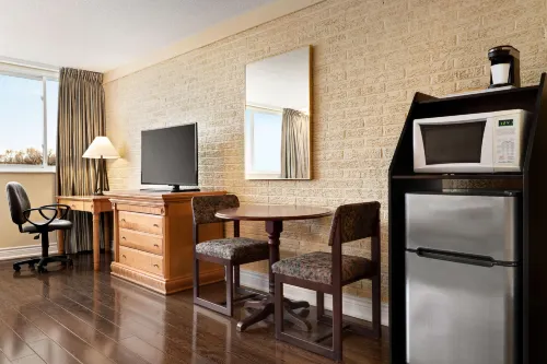 Travelodge by Wyndham Richmond Hill Photos