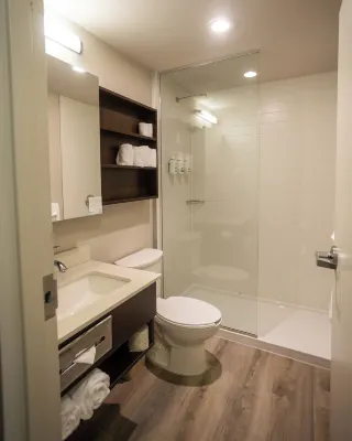 Microtel Inn & Suites by Wyndham Mont Tremblant Rooms Photos