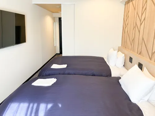 HOTEL LiVEMAX BUDGET Yokohama Kannai Chambres Photos