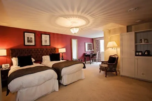 The White Swan Hotel Rooms Photos