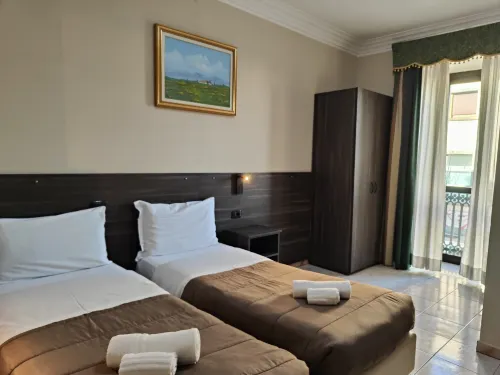 Hotel Romano Rum Photos