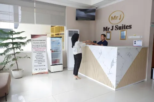 Mr J Suites Hotel Tegal Area Publik Photos