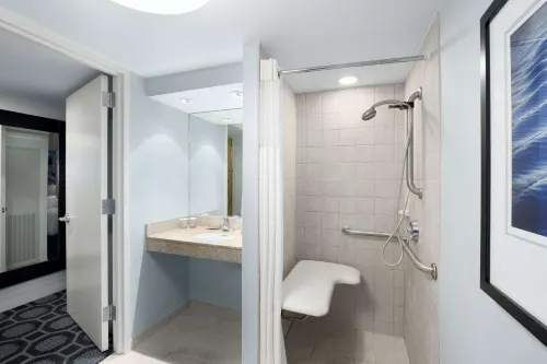 Hilton Long Island/Huntington Camere Photos