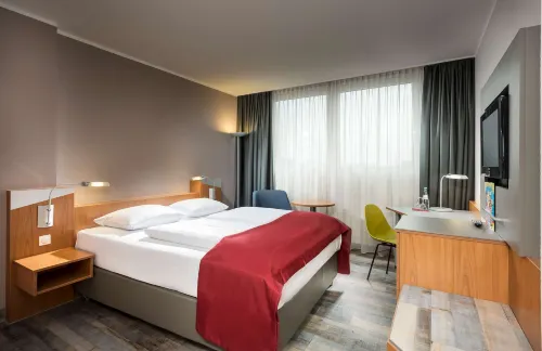 Ramada by Wyndham Hannover Kamar Photos