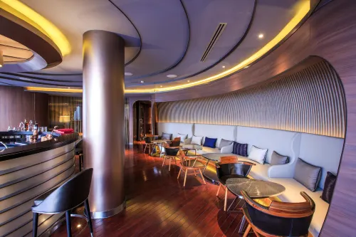 Lebua at State Tower Featured Photos