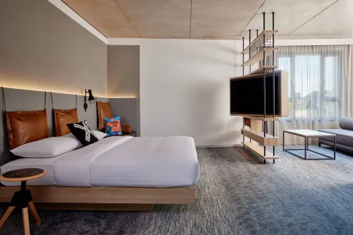 Moxy Cologne Muelheim Chambres Photos