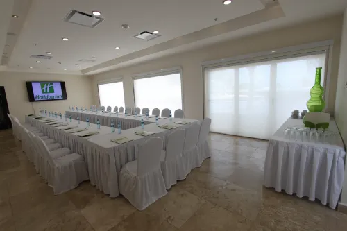 Holiday Inn Campeche Business Photos