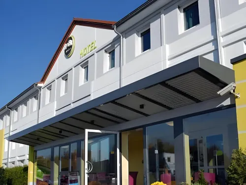 B&B HOTEL Ingolstadt-Ost Außen Photos