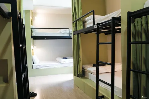 All day hostel @ BTS Bang Chak Photos