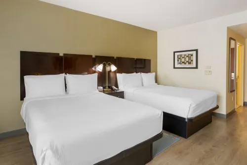Best Western Plus the Inn at King of Prussia Rooms Photos