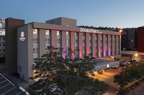 DoubleTree by Hilton Kamloops Esterni Photos