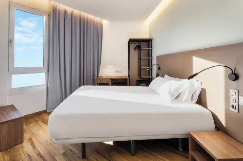 B&B Hotel Tarragona Centro Urbis Zimmer Photos