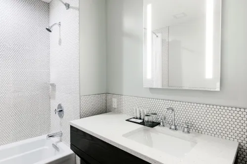 Mount Royal Hotel Rooms Photos