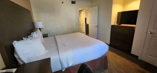 Affordable Suites of America Detroit-Warren Chambres Photos