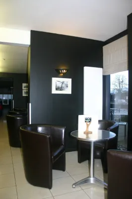 Comfort Hotel Lille l'Union Espaces publics Photos
