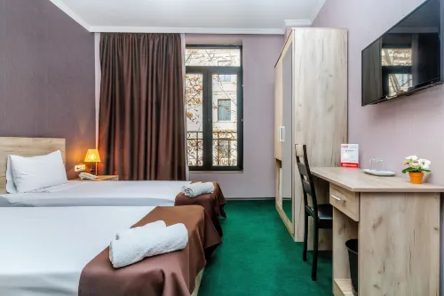 Hotel Marlyn Photos