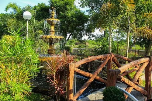 Luisita Central Park Hotel Near Hotel Photos