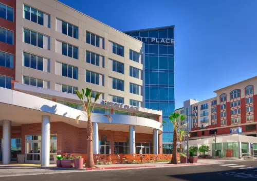 Hyatt Place Emeryville/San Francisco Bay Area Exterior Photos