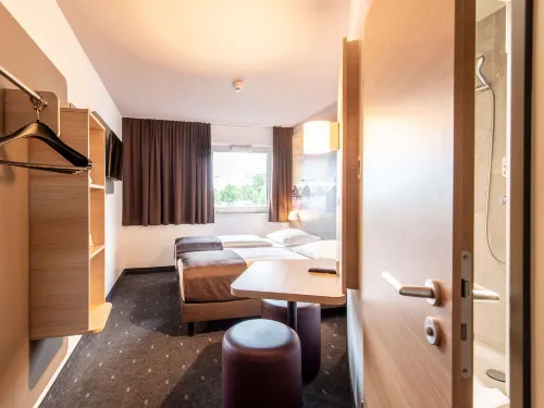 B&B HOTEL Regensburg-City Camere Photos