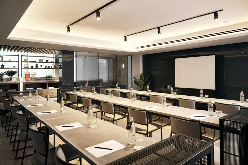 Casa 17 Hotel Bangkok Бизнес-удобства Photos