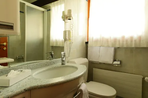 Hotel Hemizeus & Iremia Spa Rooms Photos