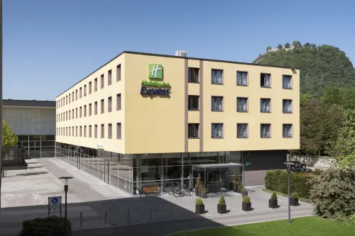 Holiday Inn Express Singen Exteriör Photos