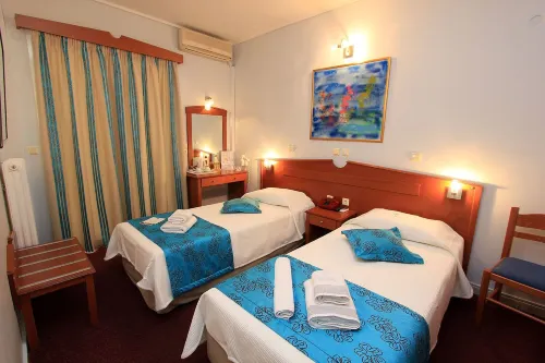 Triton Hotel Piraeus Photos