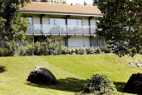 Kyriad Lyon Sud - Sainte Foy Exterior Photos