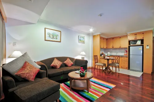 Admiral Suites Bangkok Photos