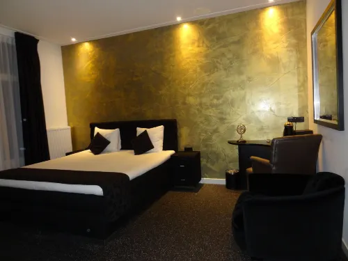 Sara's Boutique Hotel Huoneet Photos