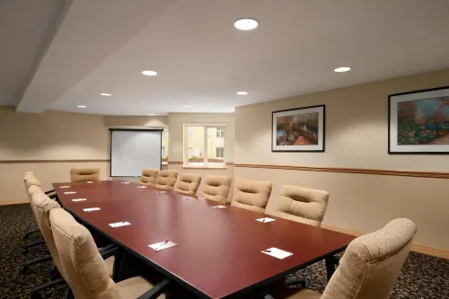 Harrison Lake Hotel Business Photos