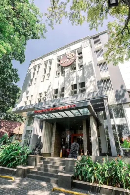 Kalya Hotel Bandung Dago Eksterior Photos