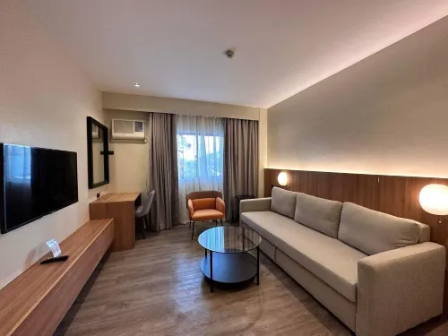 Luisita Central Park Hotel Photos